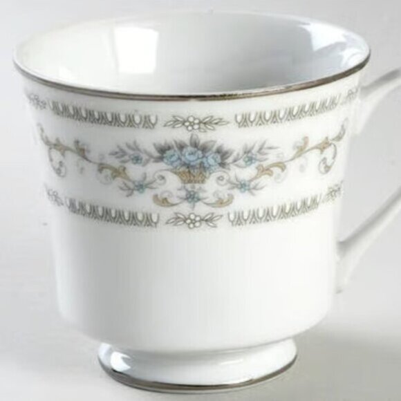 Diane by Fine China of Japan Blue Flower Scrolls - Set of 3 Footed Cups Only - Picture 15 of 16